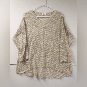 Old Navy Top Women's Medium M Long Sleeve V-Neck Tan
